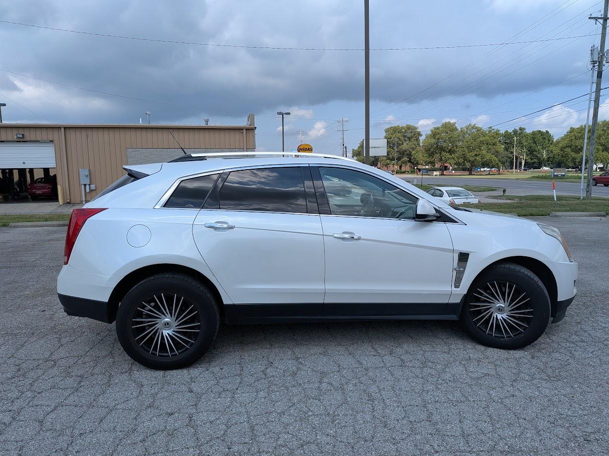 Cadillac SRX FWD 4dr Luxury Collection 2011