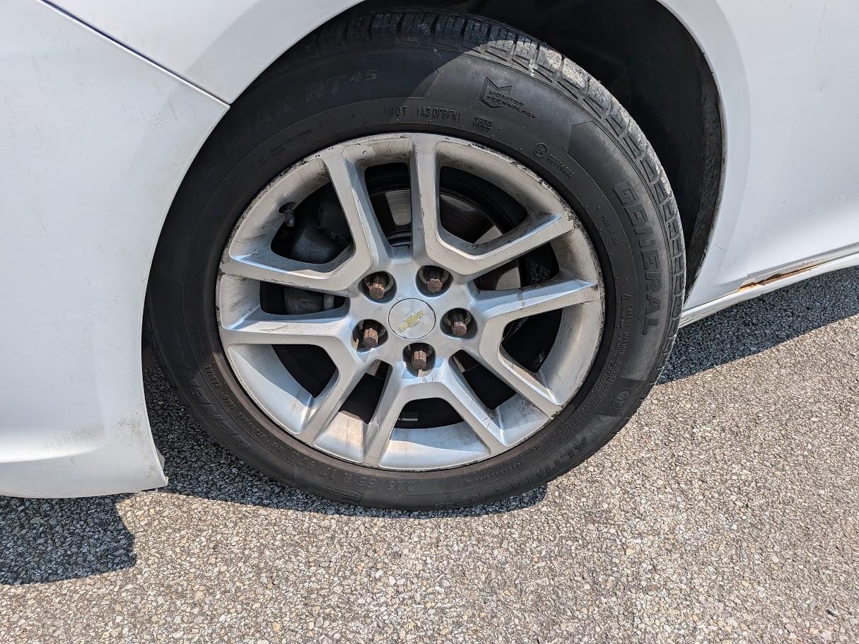 Chevrolet Malibu 4dr Sdn ECO w/1SA 2013