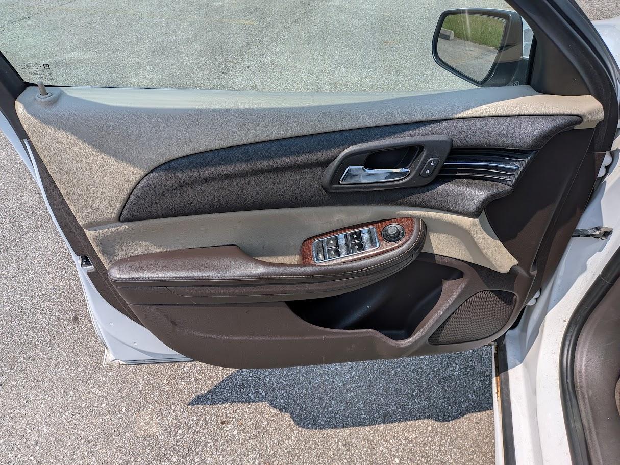 Chevrolet Malibu 4dr Sdn ECO w/1SA 2013