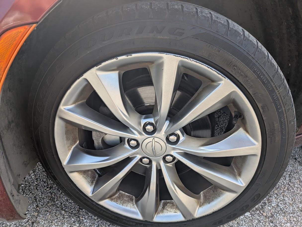 Chrysler 200 4dr Sdn S FWD 2015