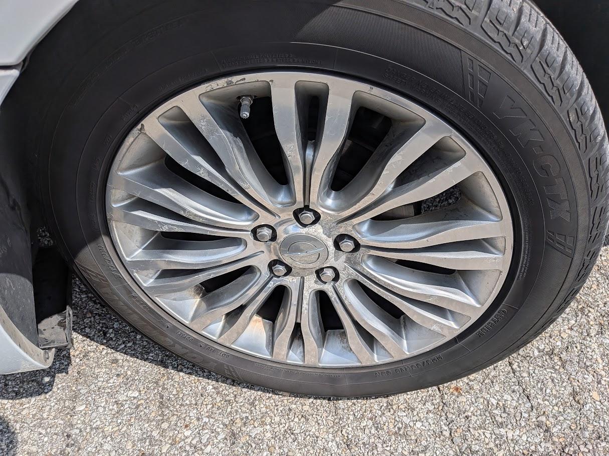 Chrysler 200 4dr Sdn Limited 2013