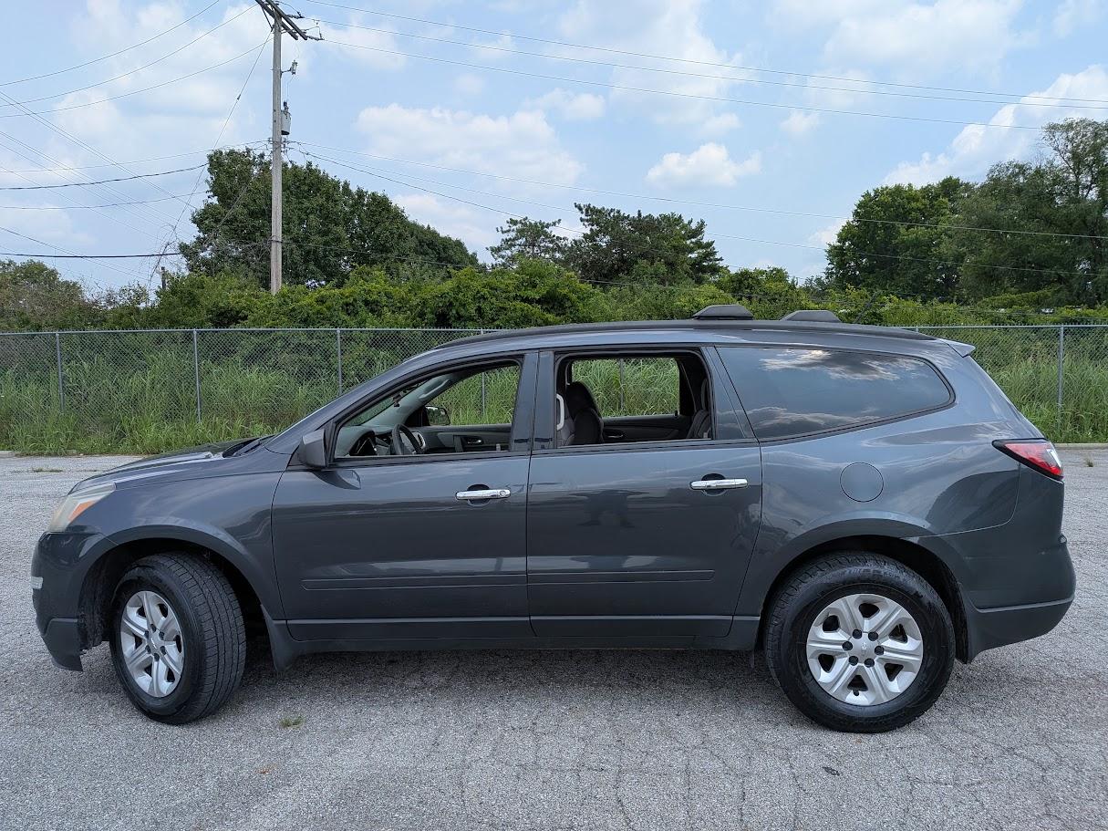 Chevrolet Traverse FWD 4dr LS 2013