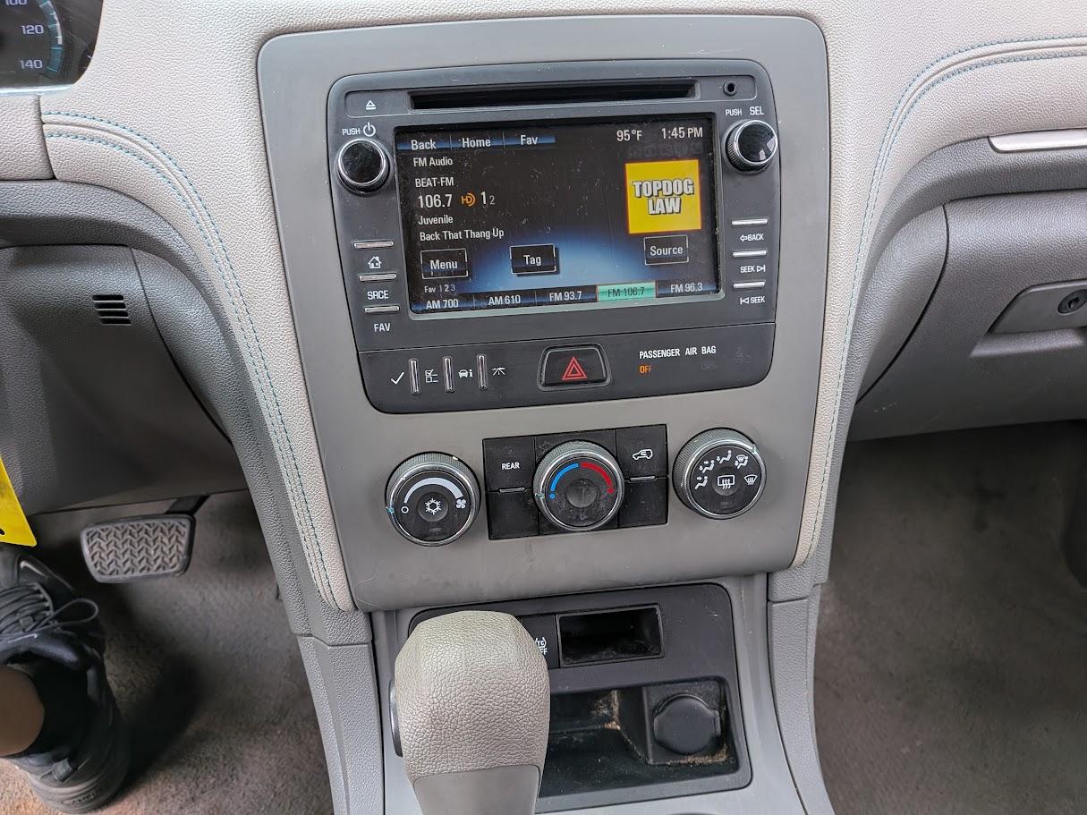 Chevrolet Traverse FWD 4dr LS 2013