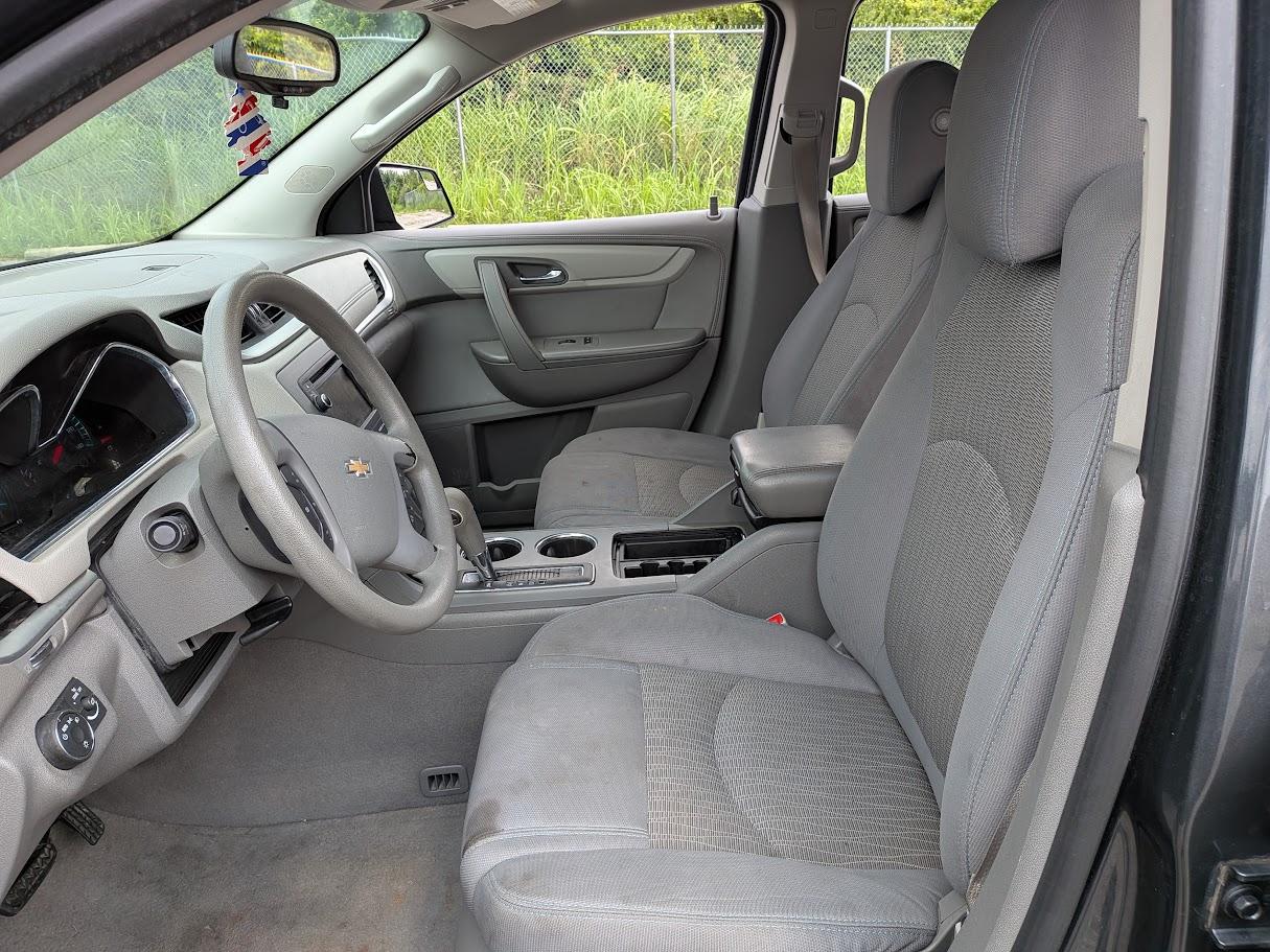 Chevrolet Traverse FWD 4dr LS 2013