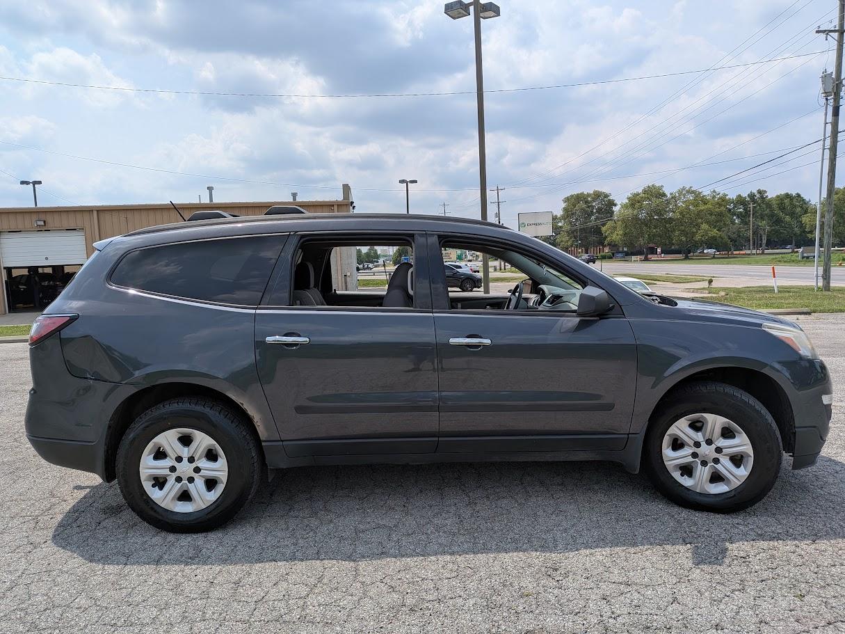 Chevrolet Traverse FWD 4dr LS 2013
