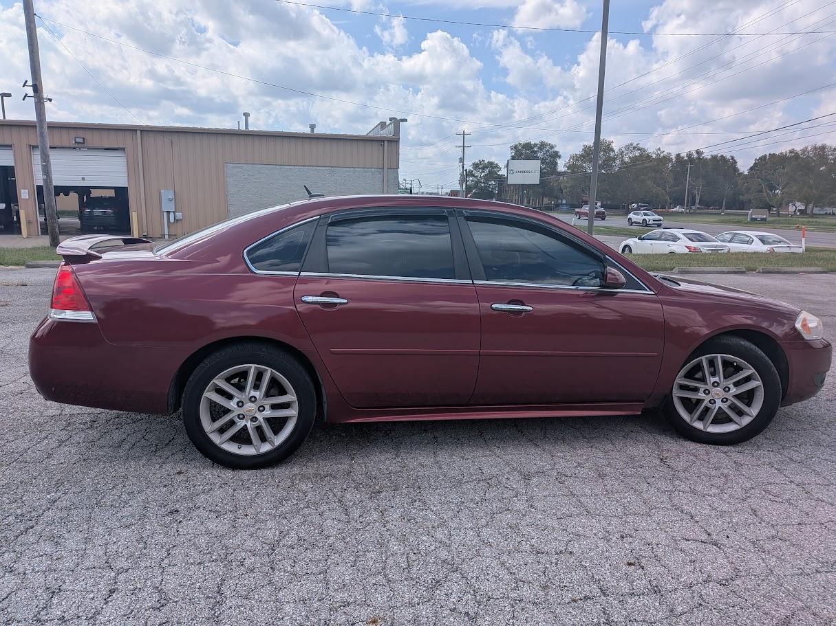 Chevrolet Impala 4dr Sdn LTZ 2010