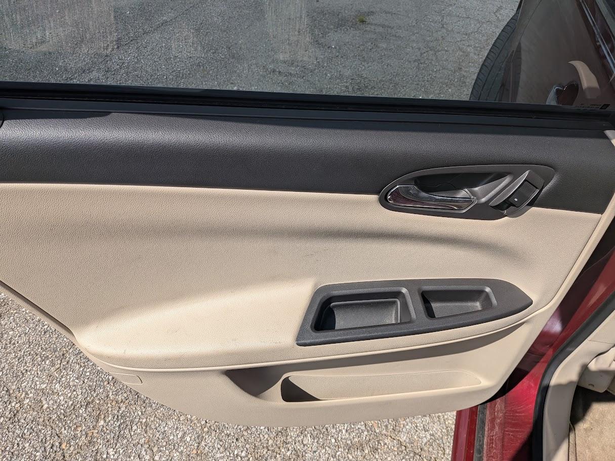 Chevrolet Impala 4dr Sdn LTZ 2010