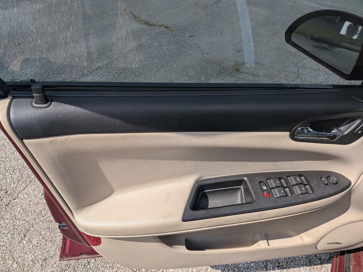 Chevrolet Impala 4dr Sdn LTZ 2010