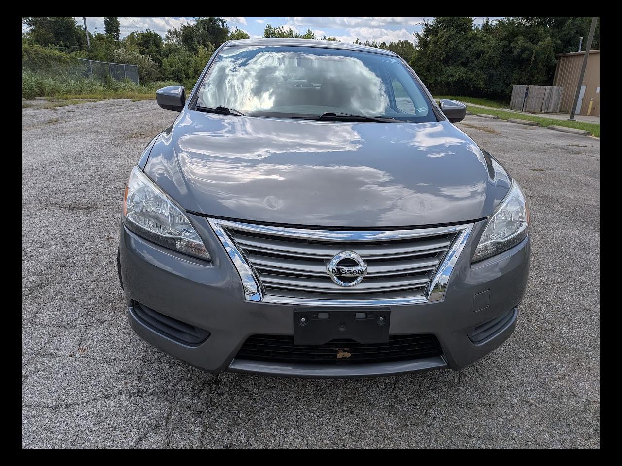 Nissan Sentra 4dr Sdn I4 CVT S 2015