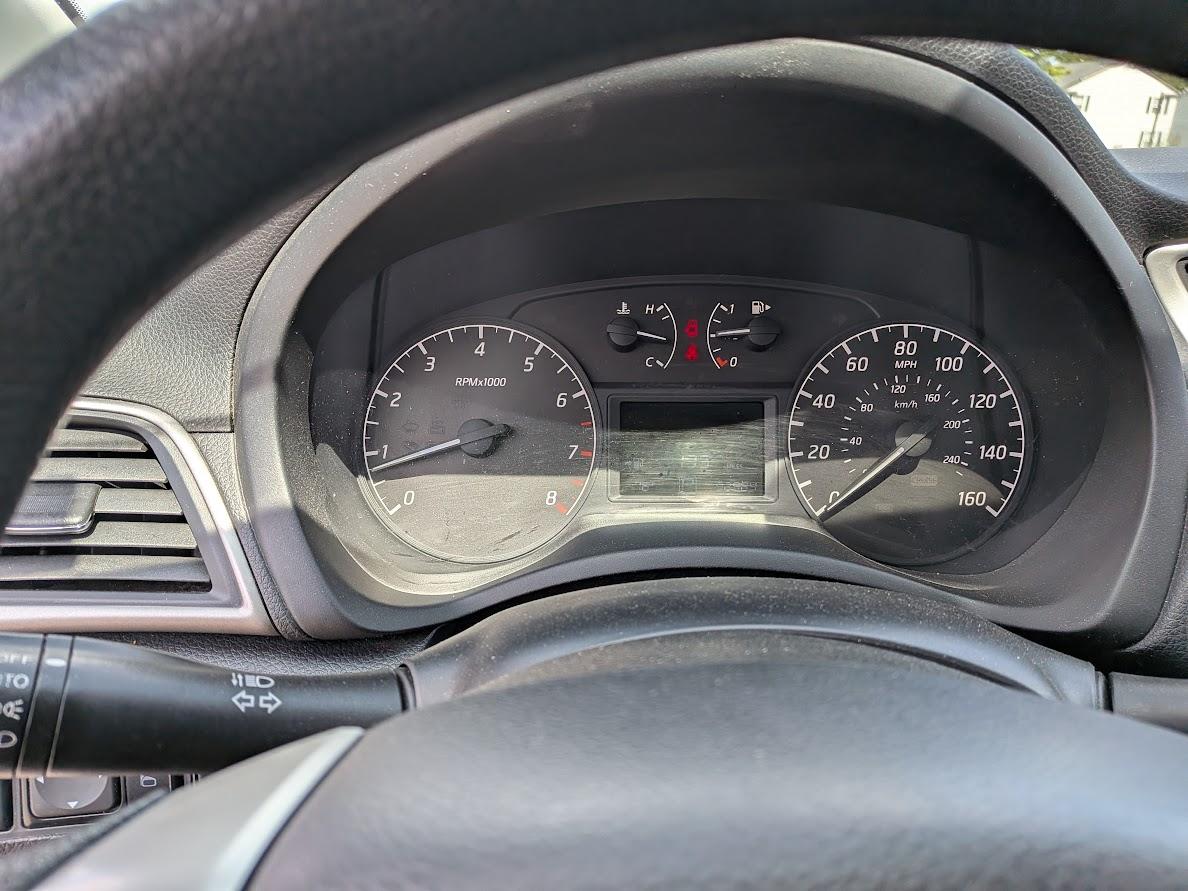 Nissan Sentra 4dr Sdn I4 CVT S 2015