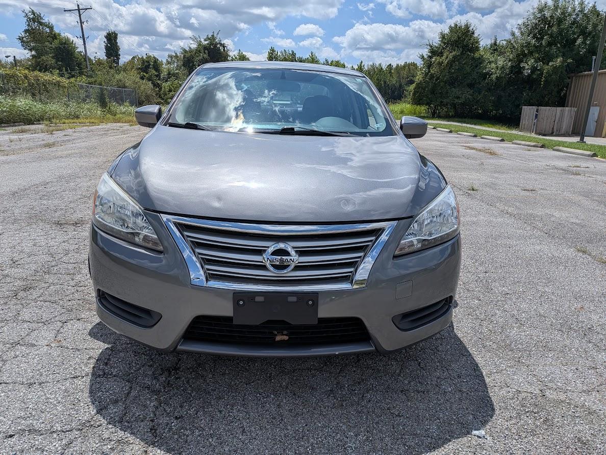 Nissan Sentra 4dr Sdn I4 CVT S 2015