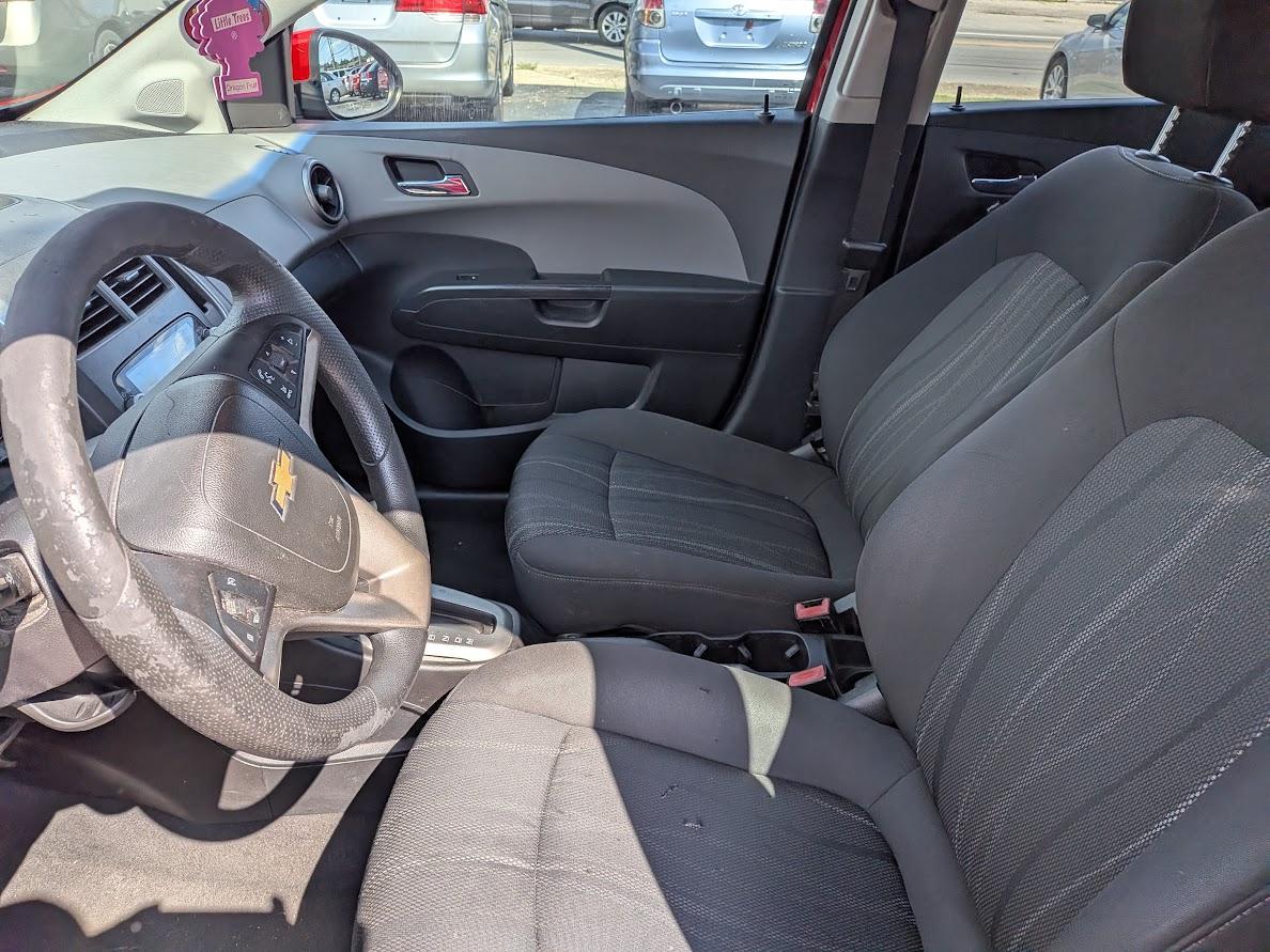 Chevrolet Sonic 5dr HB LT 2LT 2012