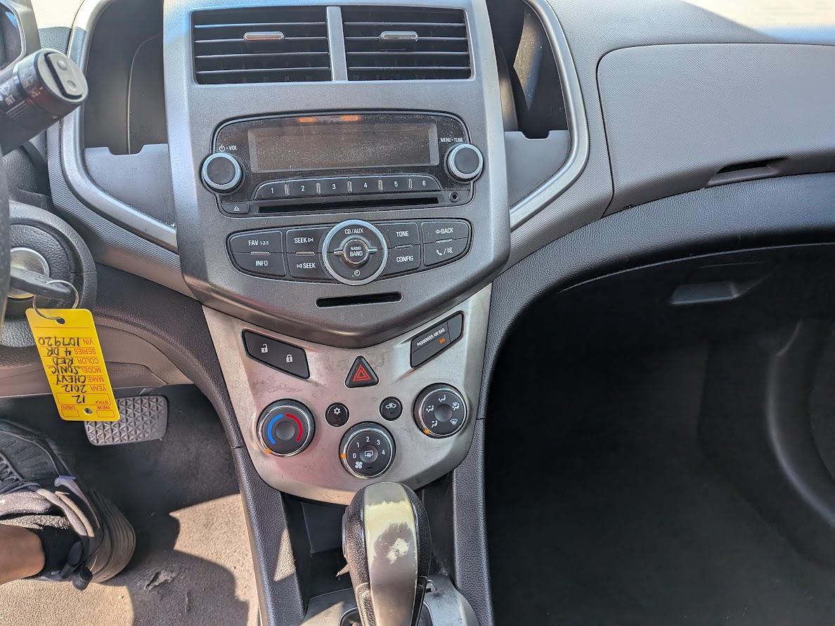 Chevrolet Sonic 5dr HB LT 2LT 2012
