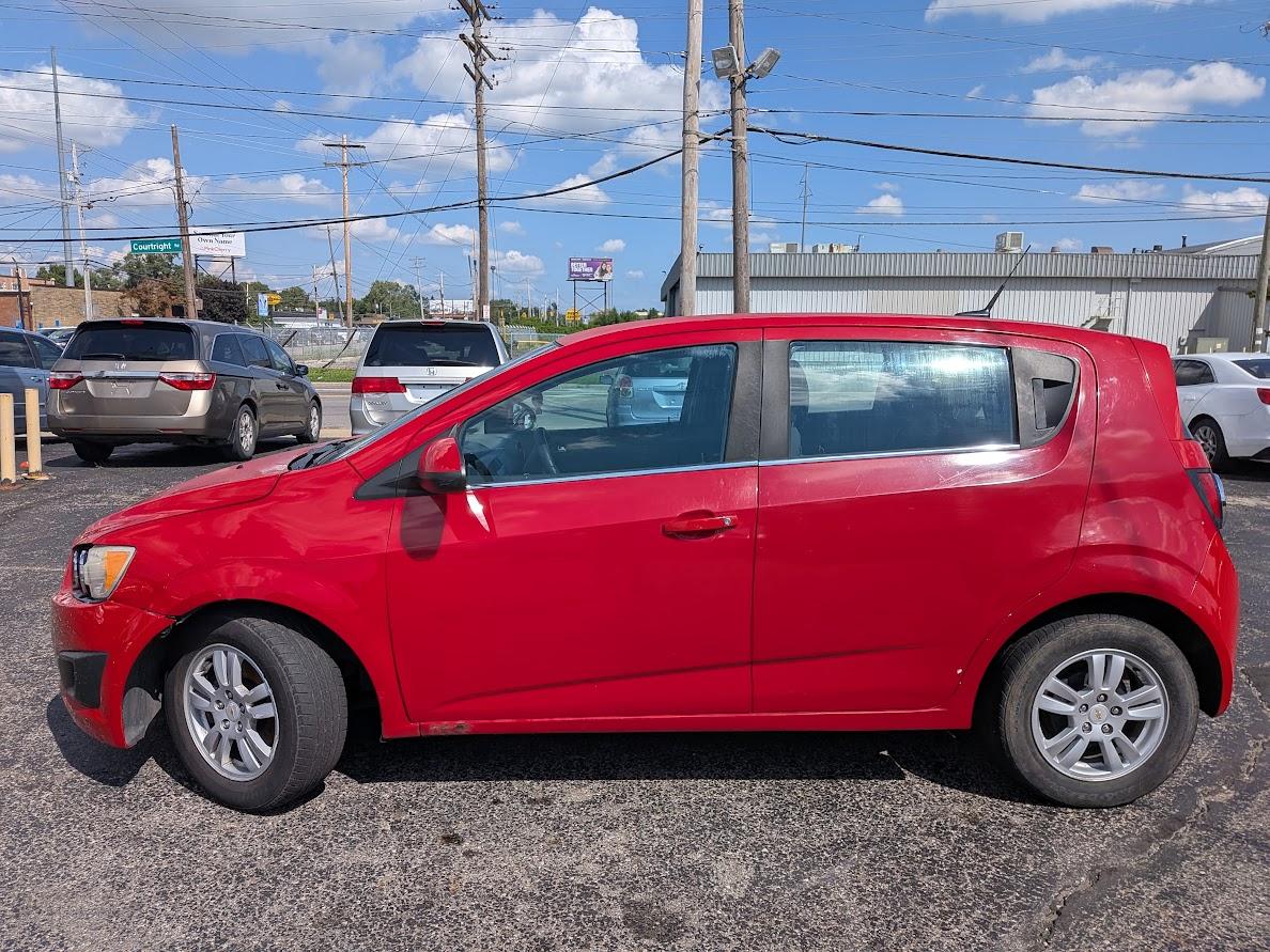 Chevrolet Sonic 5dr HB LT 2LT 2012