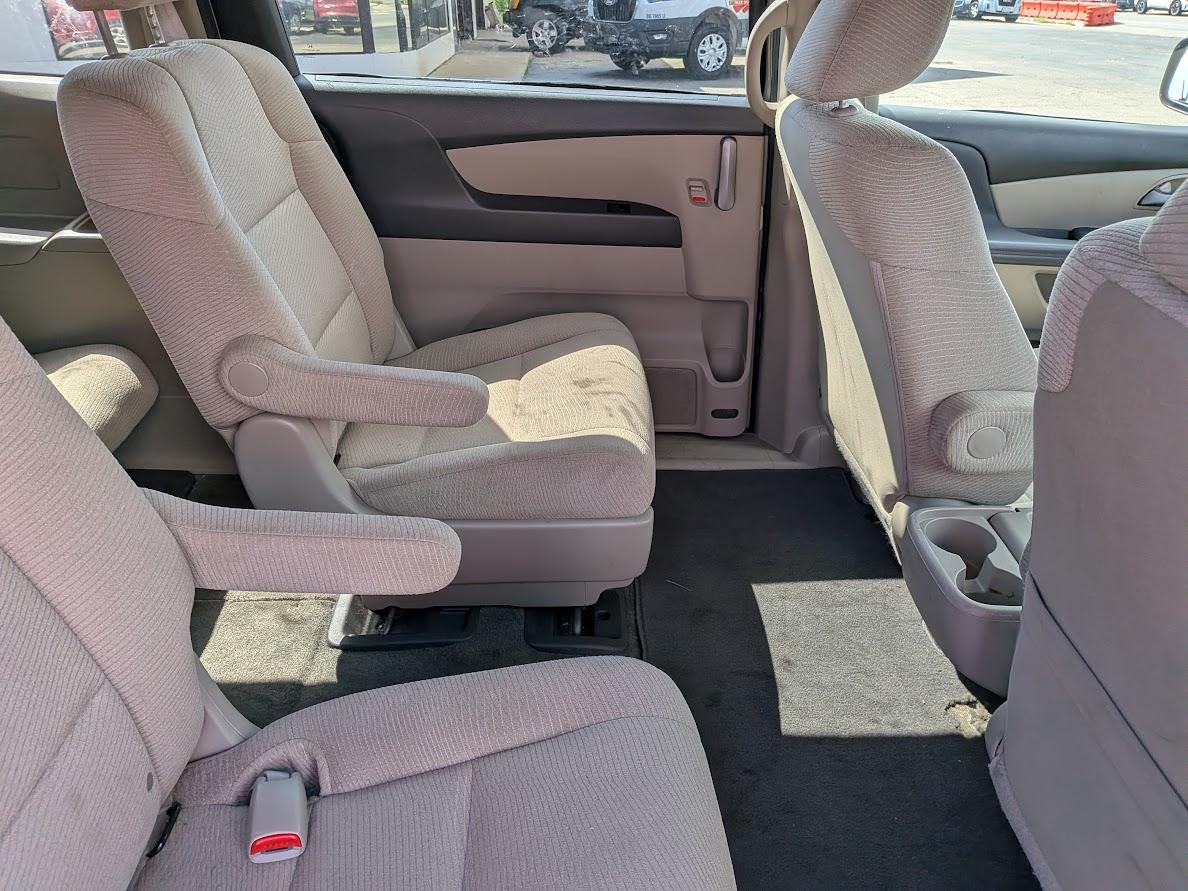 Honda Odyssey 5dr LX 2013