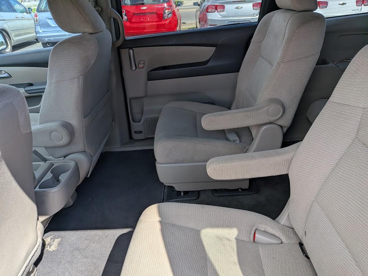 Honda Odyssey 5dr LX 2013