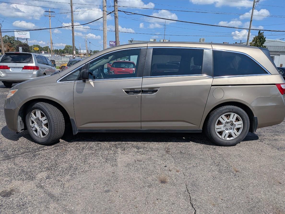 Honda Odyssey 5dr LX 2013