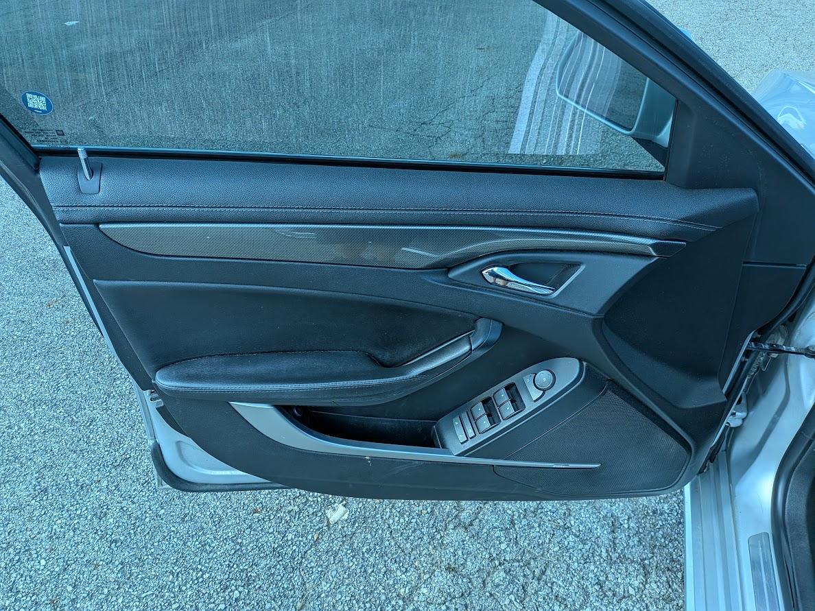 Cadillac CTS Sedan 4dr Sdn 3.0L AWD 2011