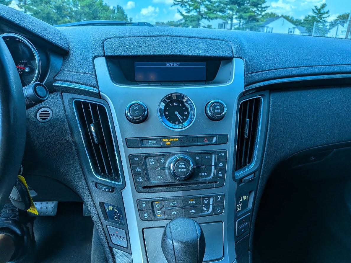 Cadillac CTS Sedan 4dr Sdn 3.0L AWD 2011