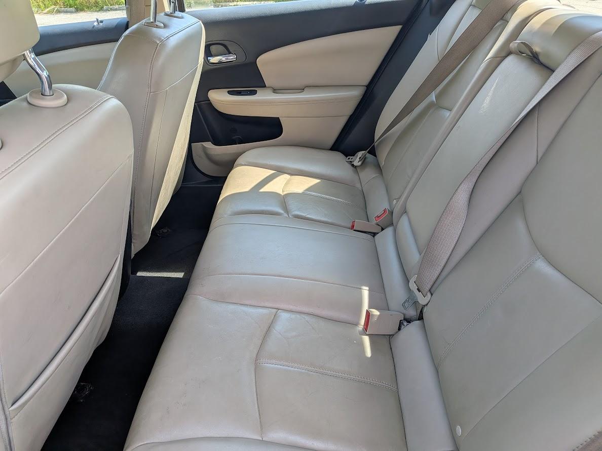 Chrysler 200 4dr Sdn Limited 2013