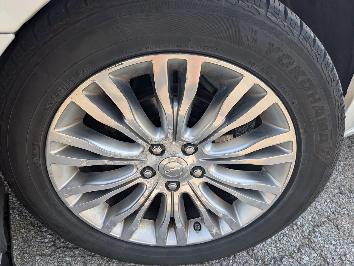 Chrysler 200 4dr Sdn Limited 2013