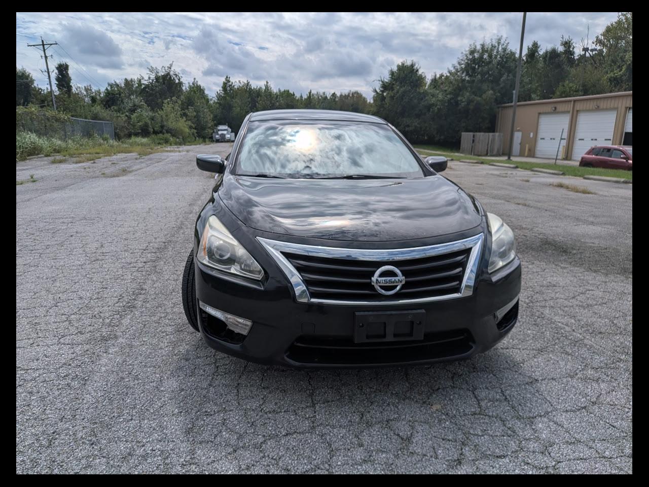 Nissan Altima 4dr Sdn I4 2.5 S 2015