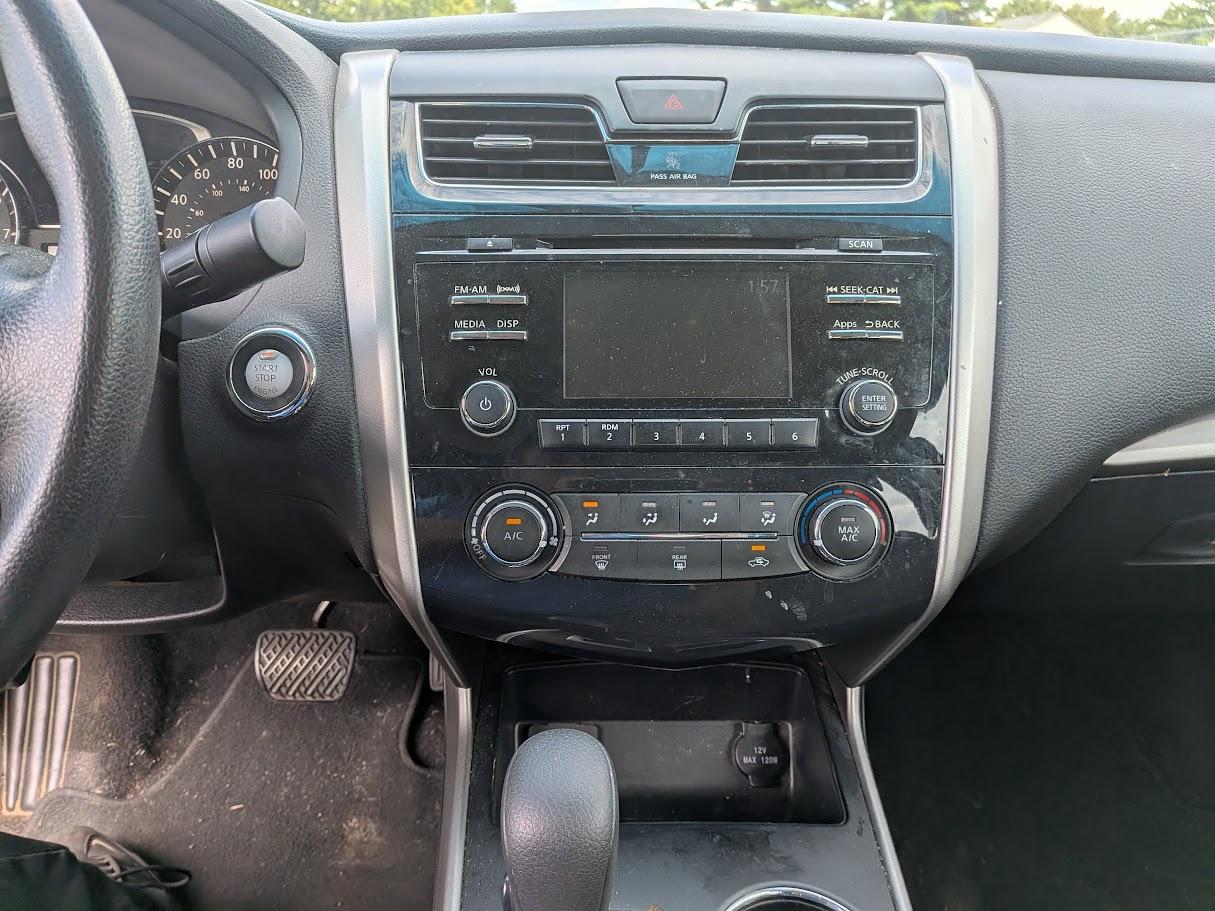 Nissan Altima 4dr Sdn I4 2.5 S 2015