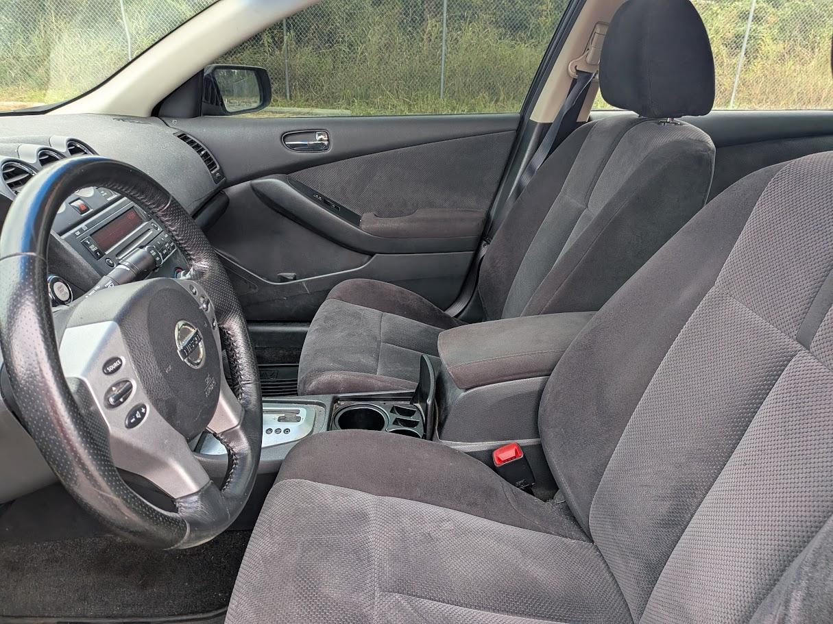 Nissan Altima 4dr Sdn I4 CVT 2.5 S 2007