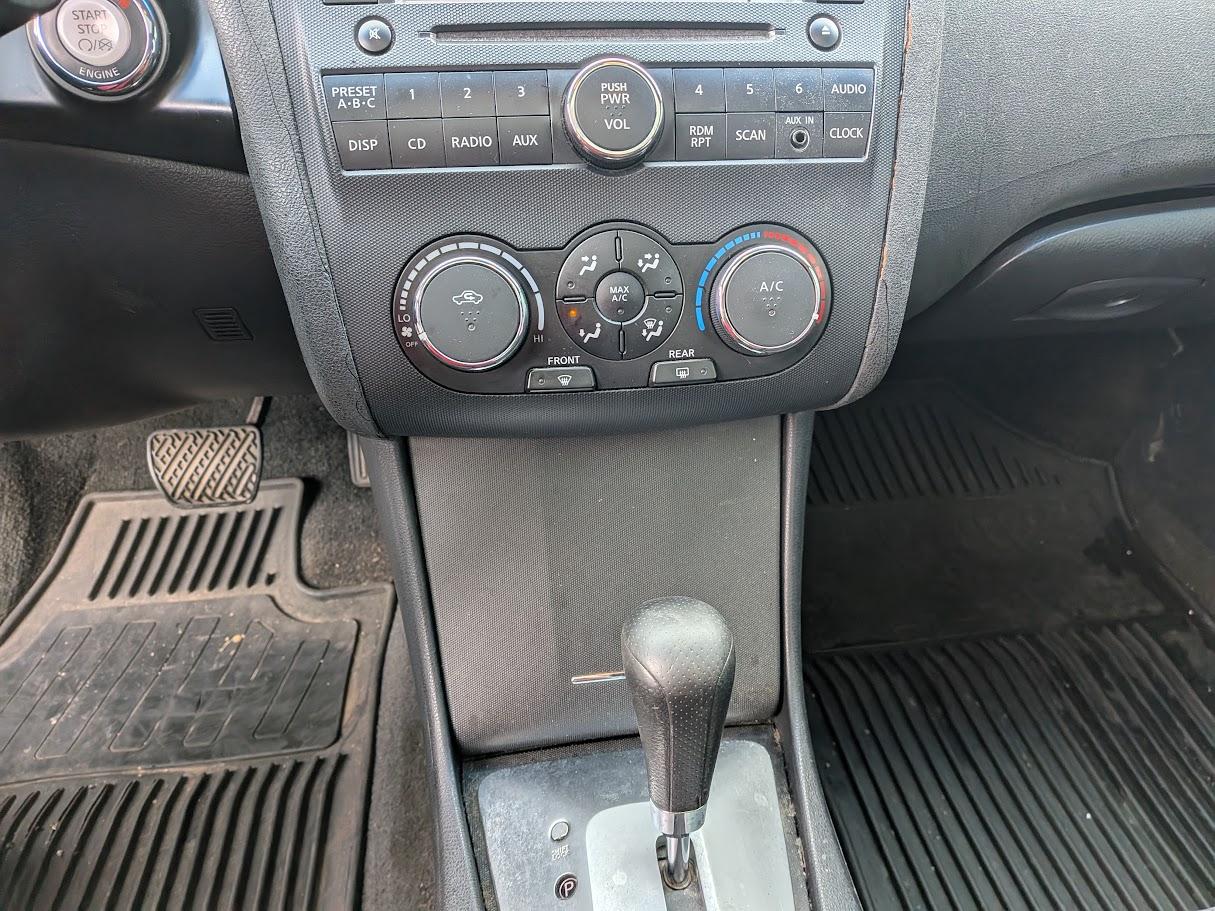 Nissan Altima 4dr Sdn I4 CVT 2.5 S 2007