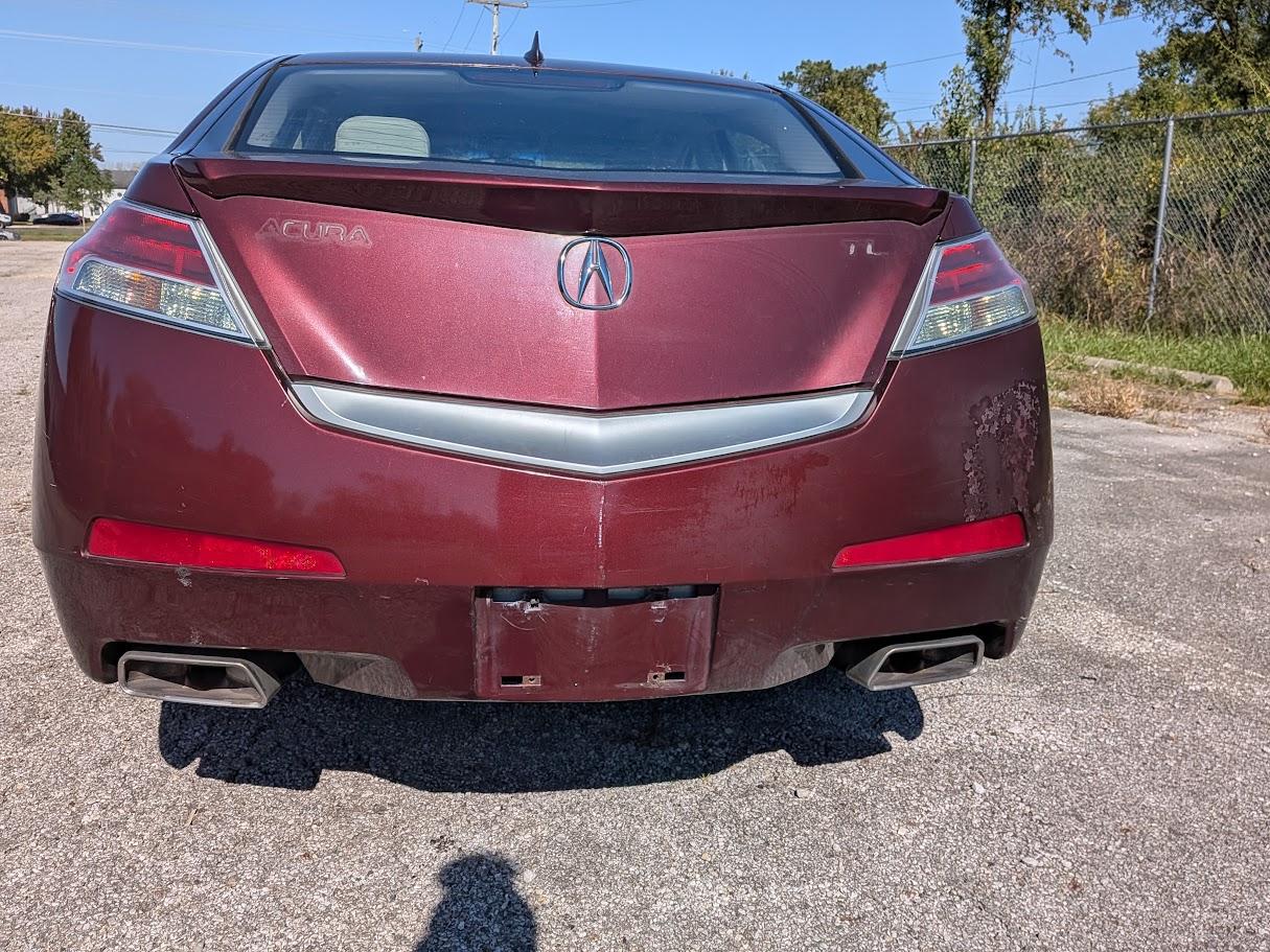 Acura TL 4dr Sdn 2WD 2009