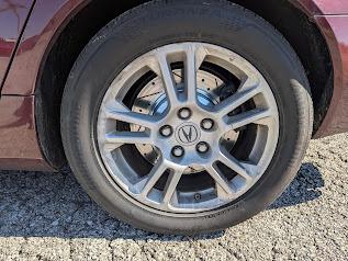 Acura TL 4dr Sdn 2WD 2009