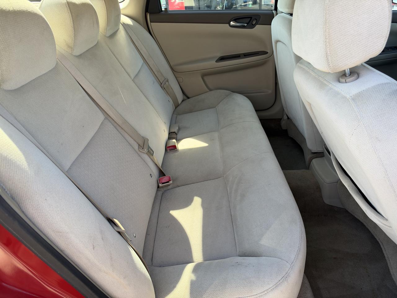 Chevrolet Impala 4dr Sdn LS 2008