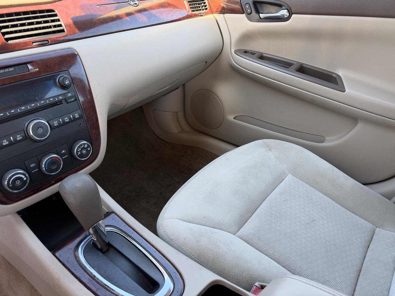 Chevrolet Impala 4dr Sdn LS 2008