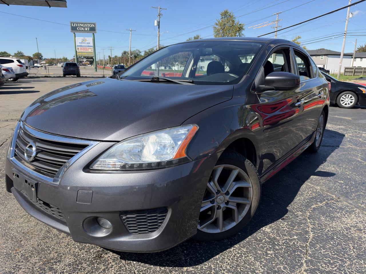 Nissan Sentra 4dr Sdn I4 CVT SR 2013