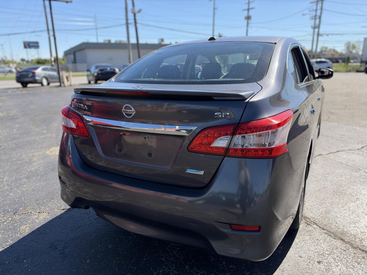 Nissan Sentra 4dr Sdn I4 CVT SR 2013