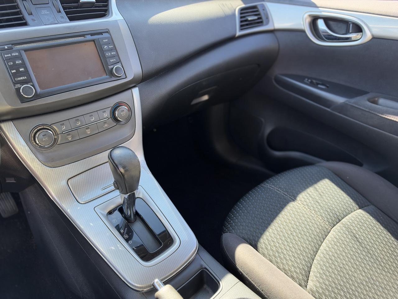 Nissan Sentra 4dr Sdn I4 CVT SR 2013