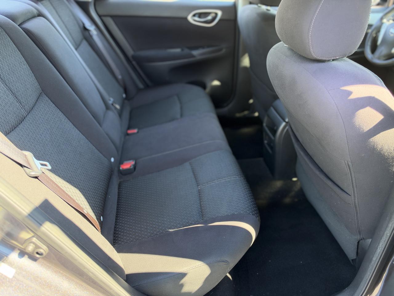 Nissan Sentra 4dr Sdn I4 CVT SR 2013