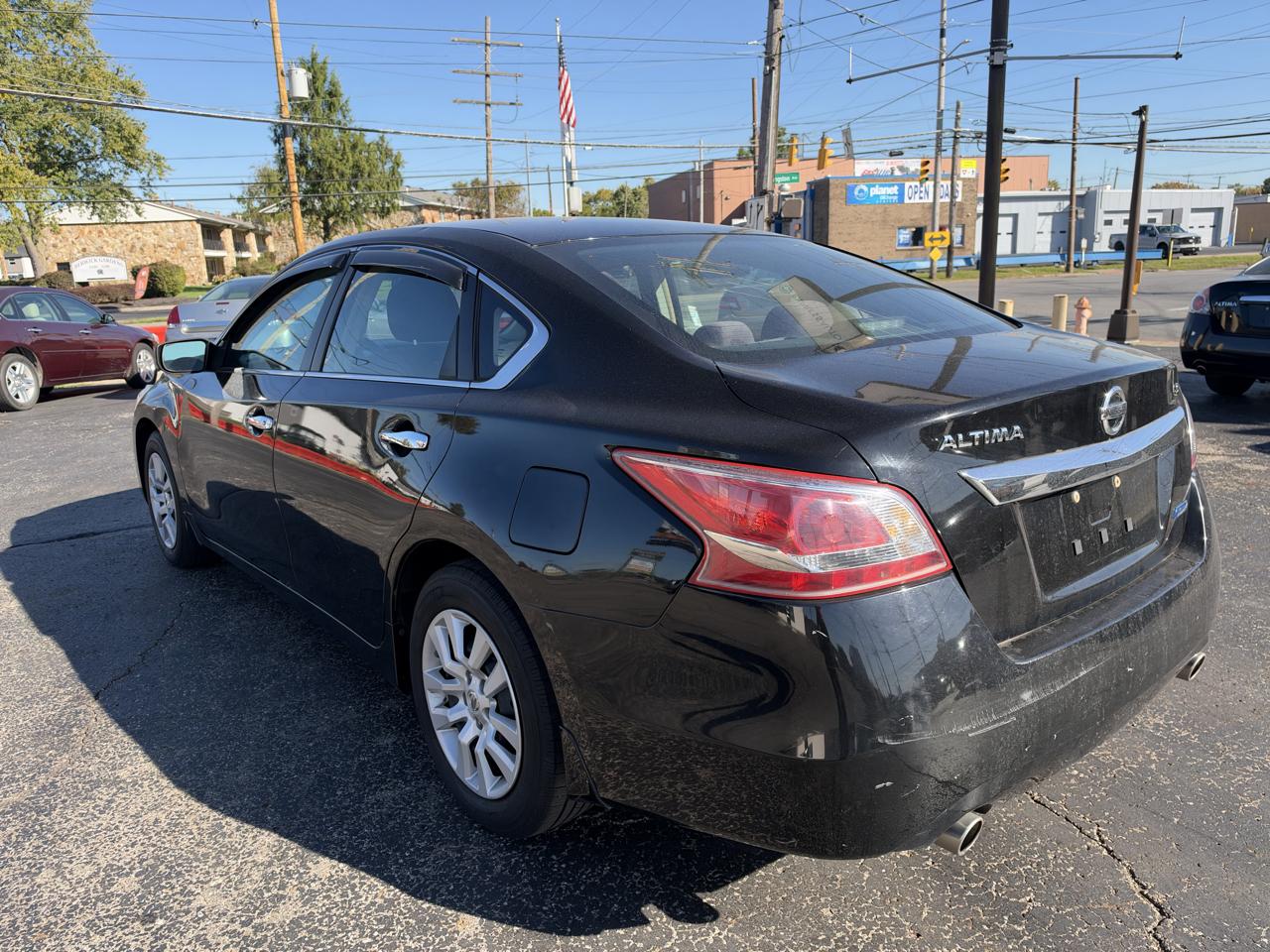 Nissan Altima photo 6