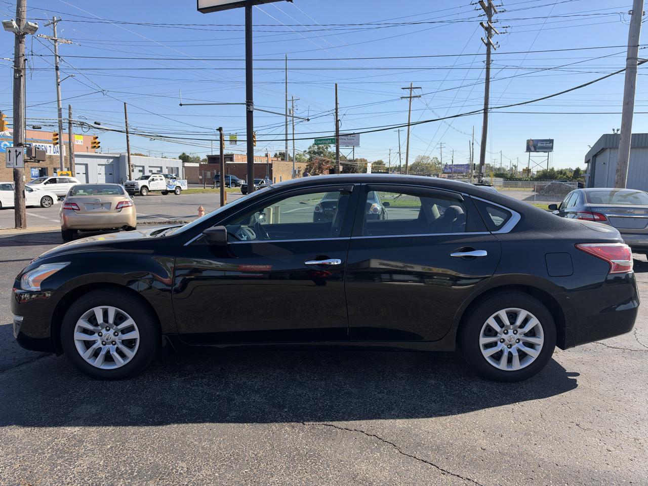 Nissan Altima photo 13