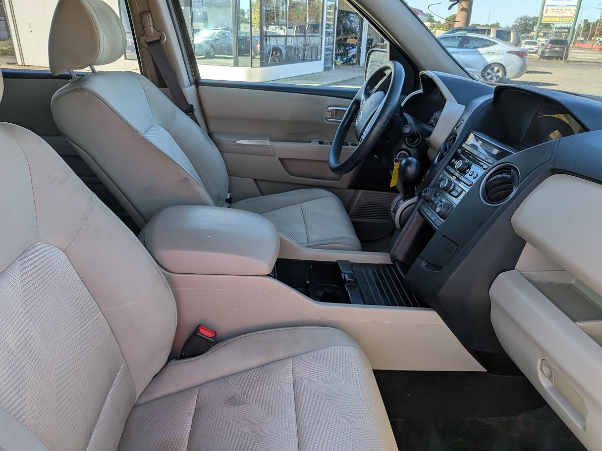 Honda Pilot 4WD 4dr LX 2013