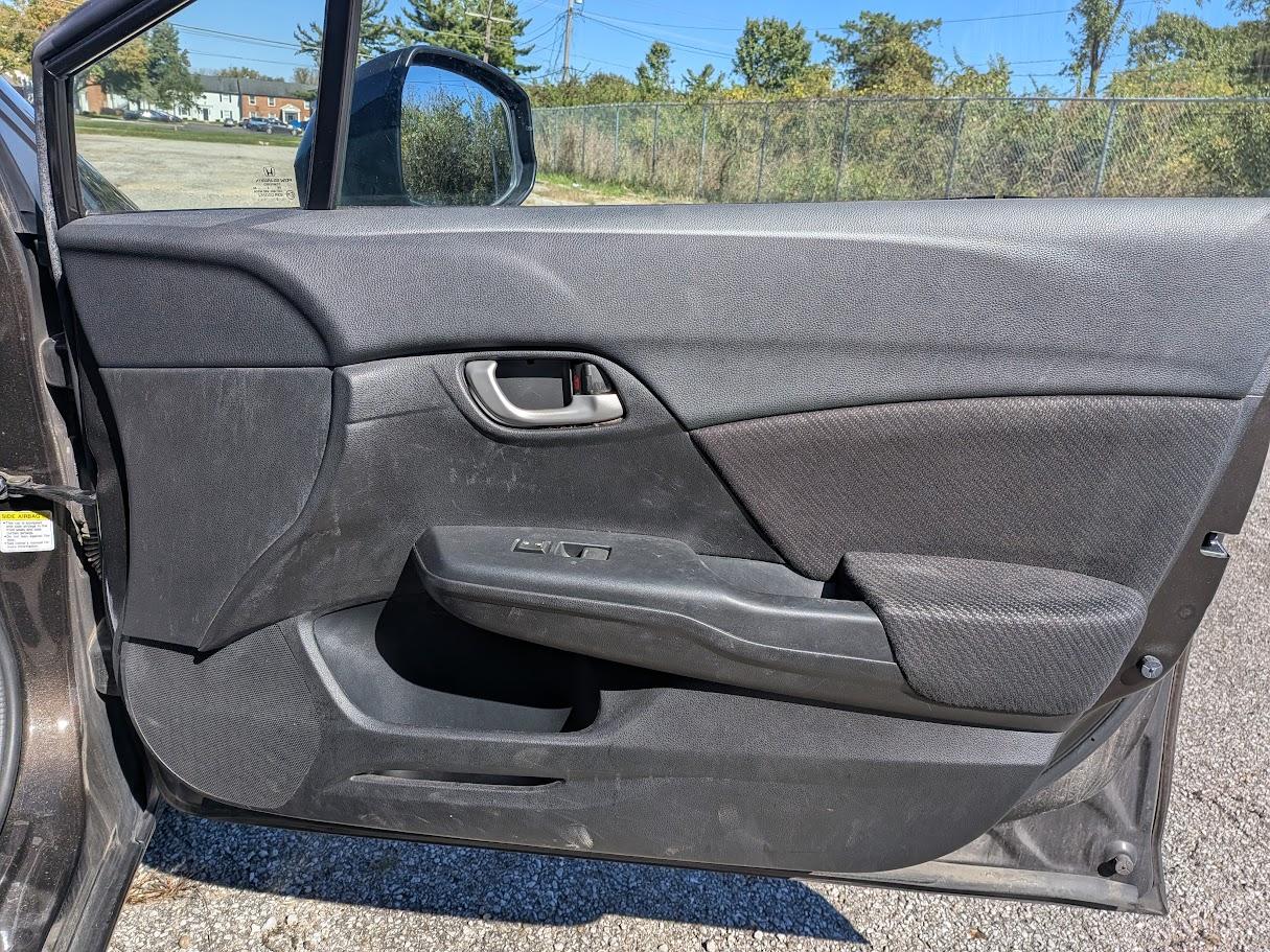 Honda Civic Sdn 4dr Auto LX 2013