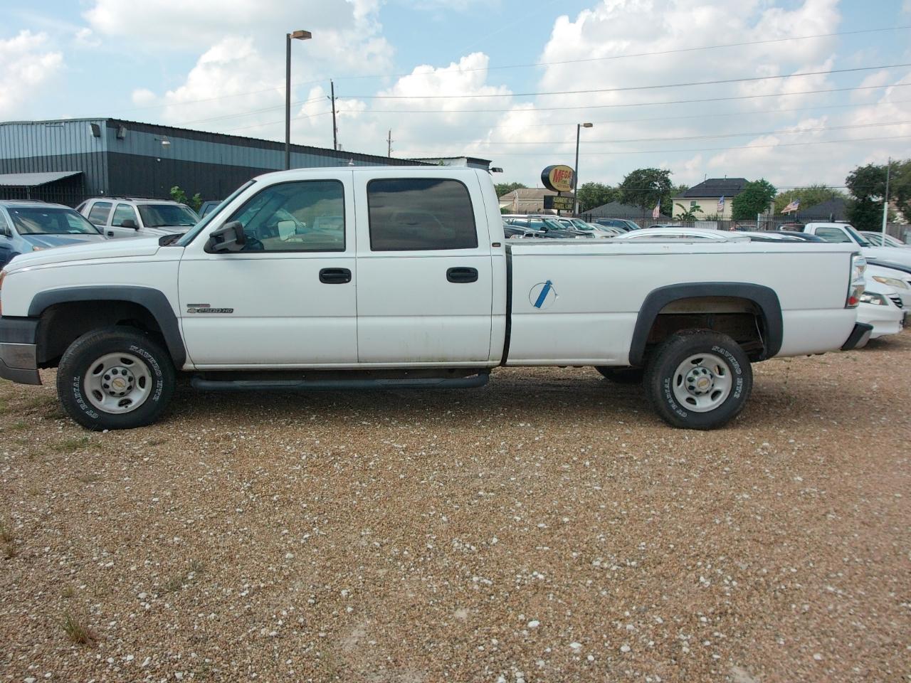 Chevrolet Silverado 2500HD 2WD Crew Cab 167.7" Work Truck 2005