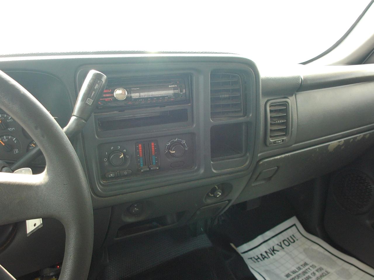 Chevrolet Silverado 2500HD 2WD Crew Cab 167.7" Work Truck 2005