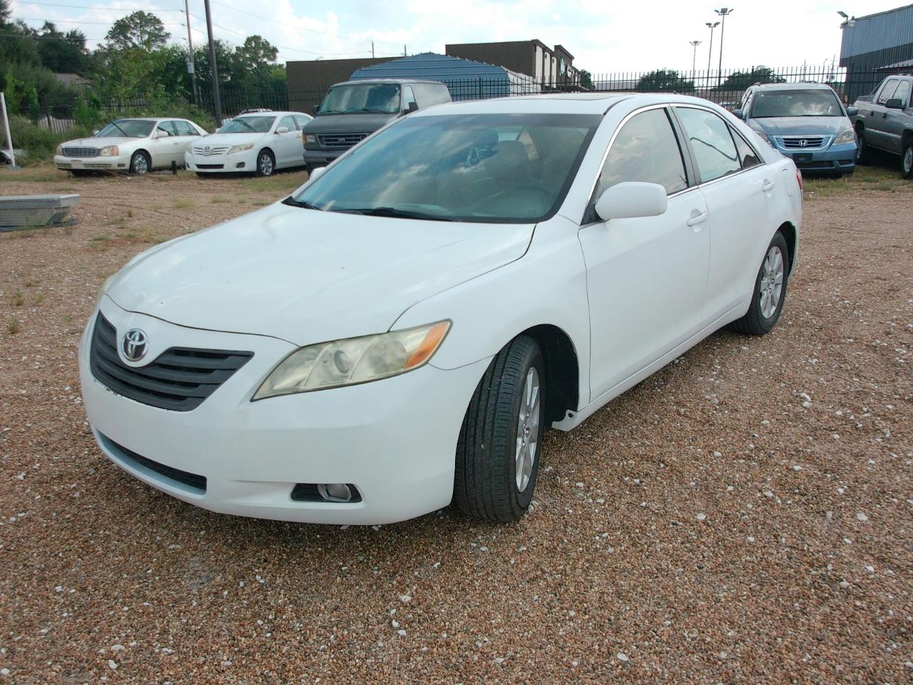 Toyota Camry 4dr Sdn XLE V6 Auto (Natl) 2009