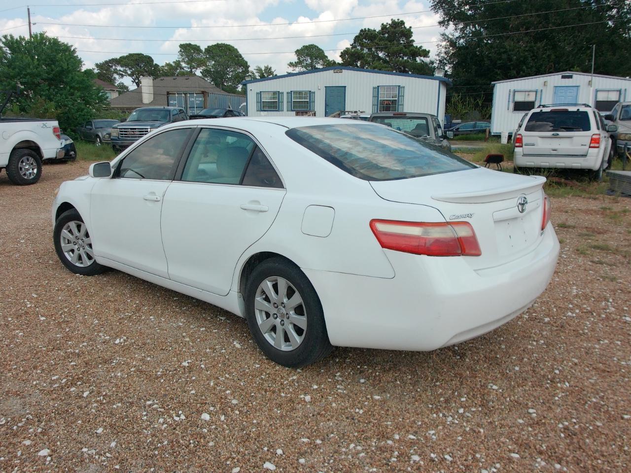 Toyota Camry 4dr Sdn XLE V6 Auto (Natl) 2009