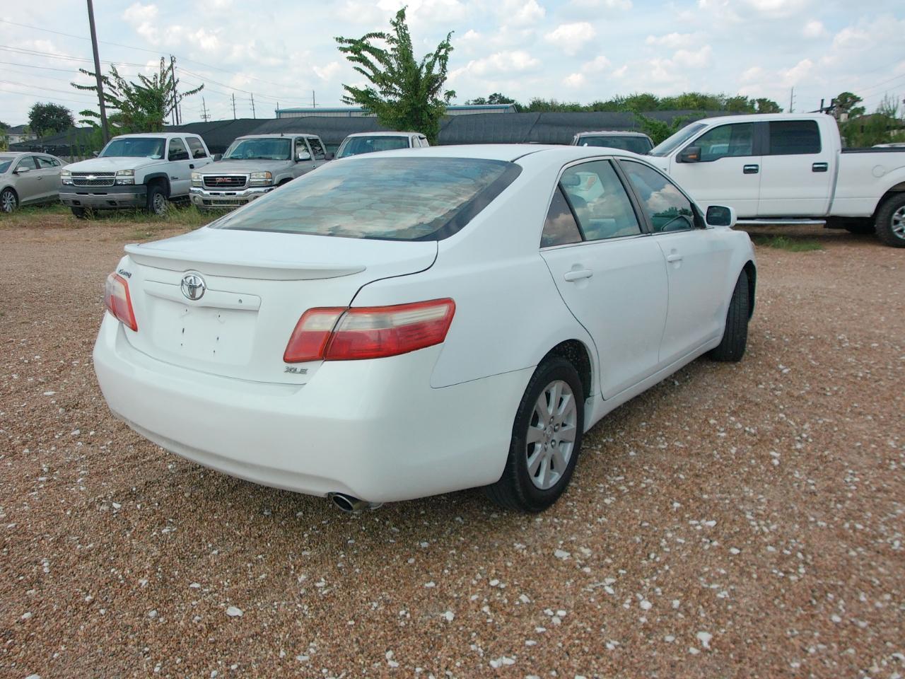 Toyota Camry 4dr Sdn XLE V6 Auto (Natl) 2009