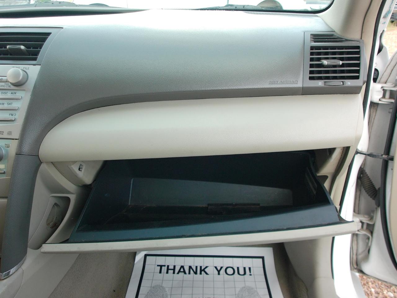 Toyota Camry 4dr Sdn XLE V6 Auto (Natl) 2009