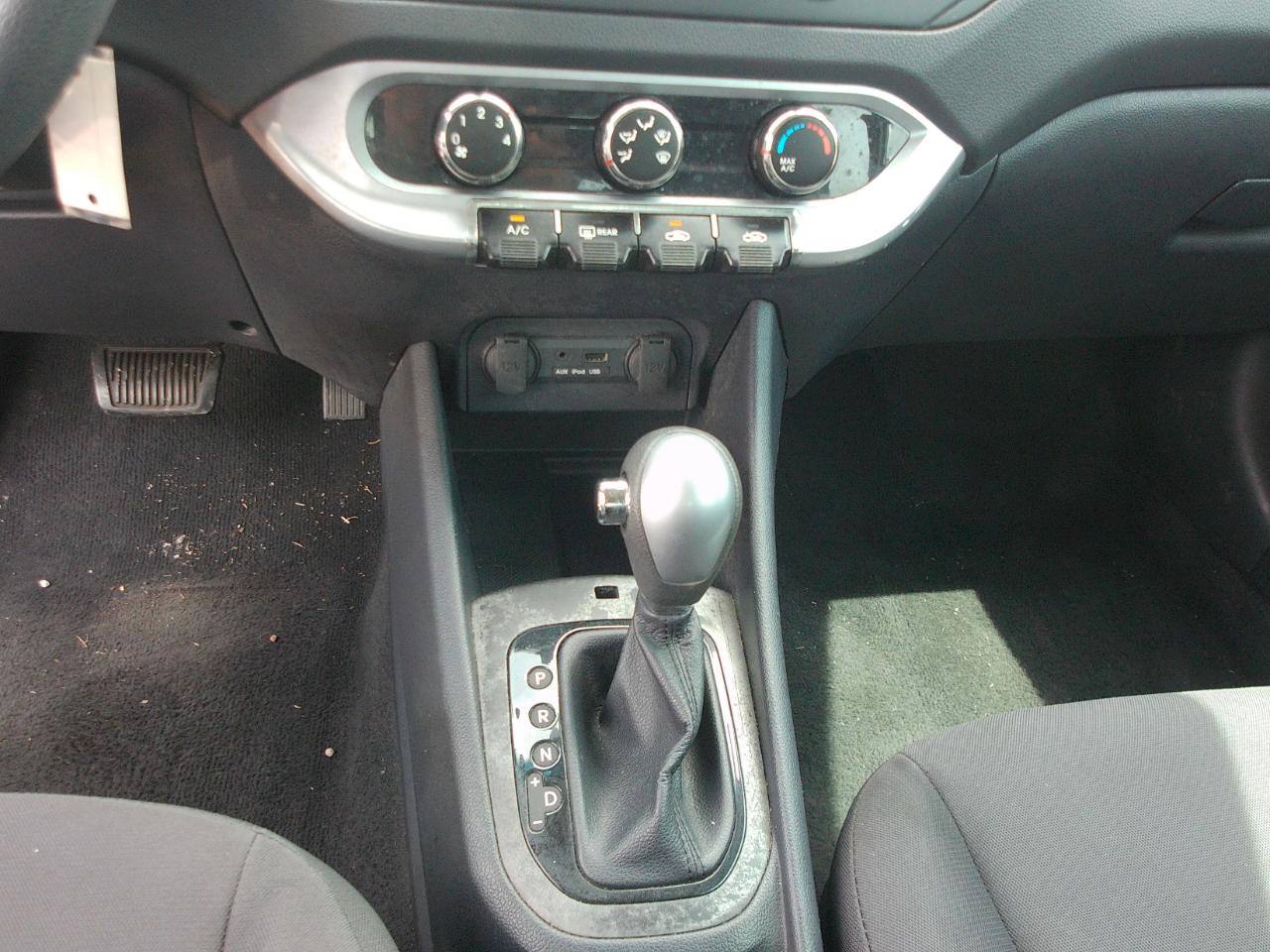 Kia Rio  2014