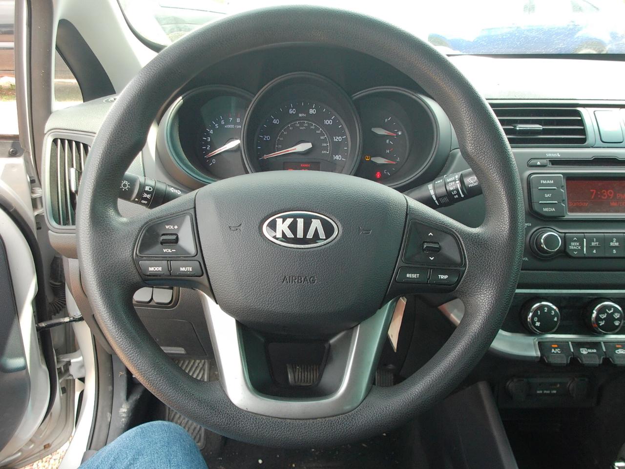 Kia Rio  2014