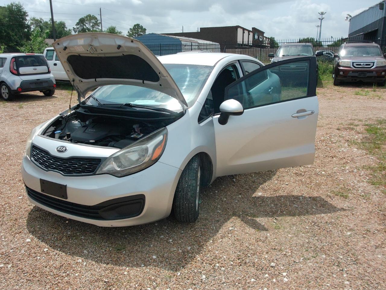 Kia Rio  2014